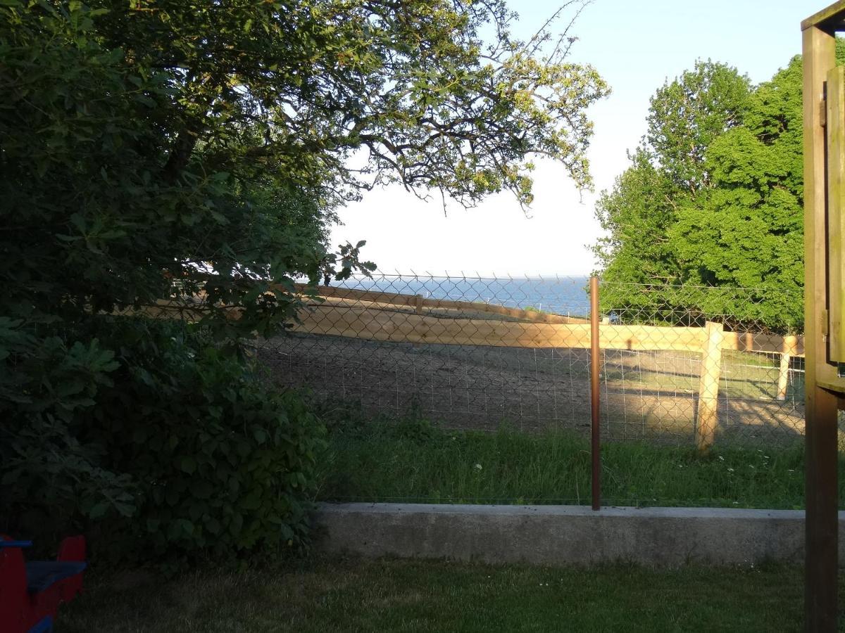 Pokoje Goscinne Olka Swarzewo Exterior foto
