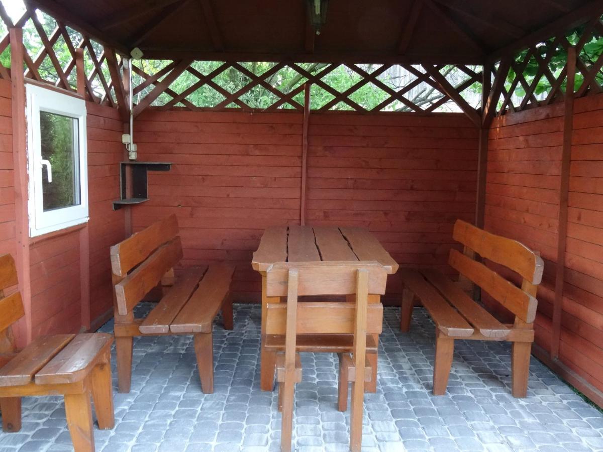Pokoje Goscinne Olka Swarzewo Exterior foto