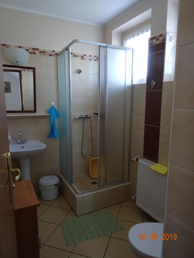 Pokoje Goscinne Olka Swarzewo Exterior foto