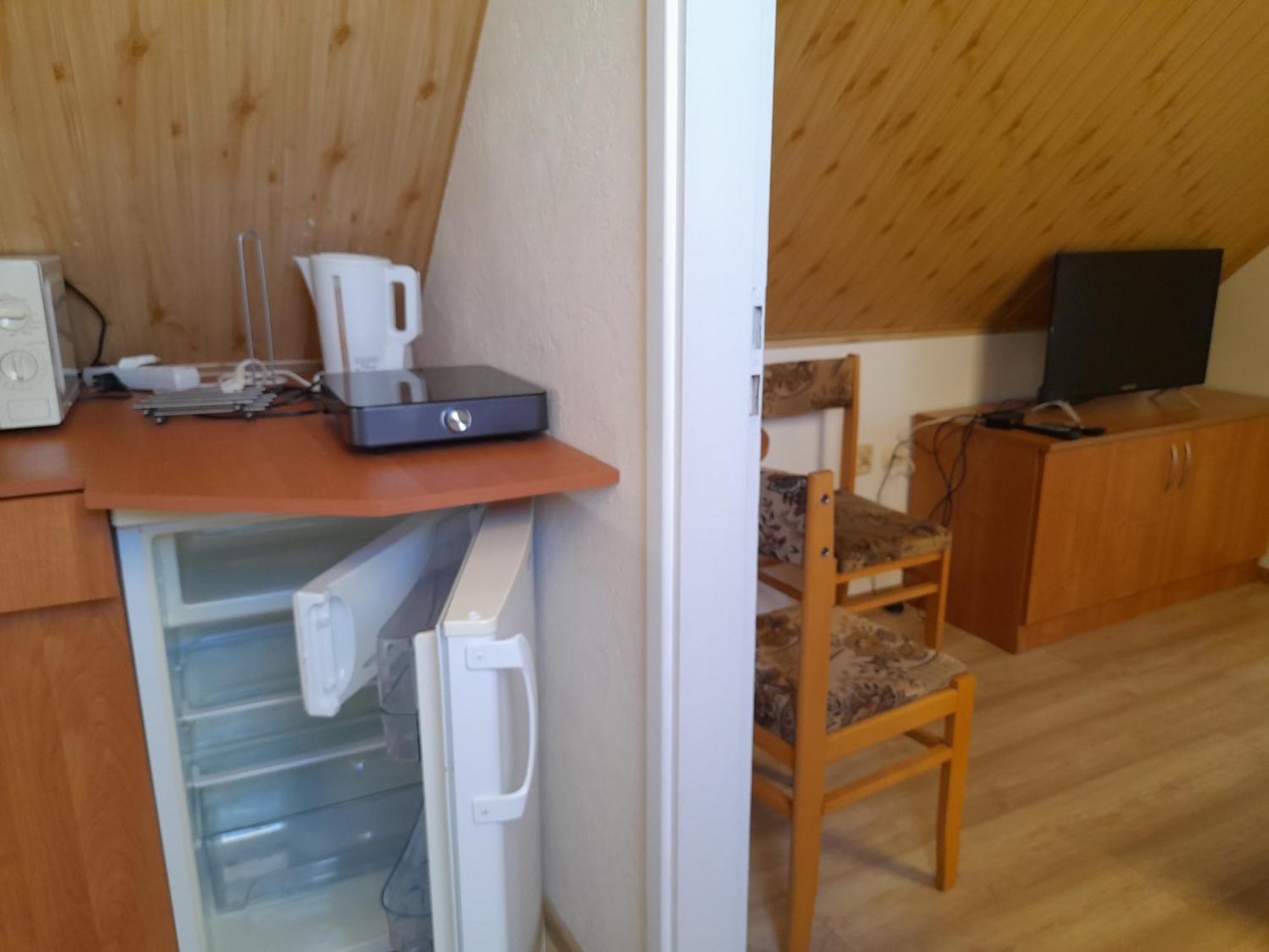 Pokoje Goscinne Olka Swarzewo Exterior foto