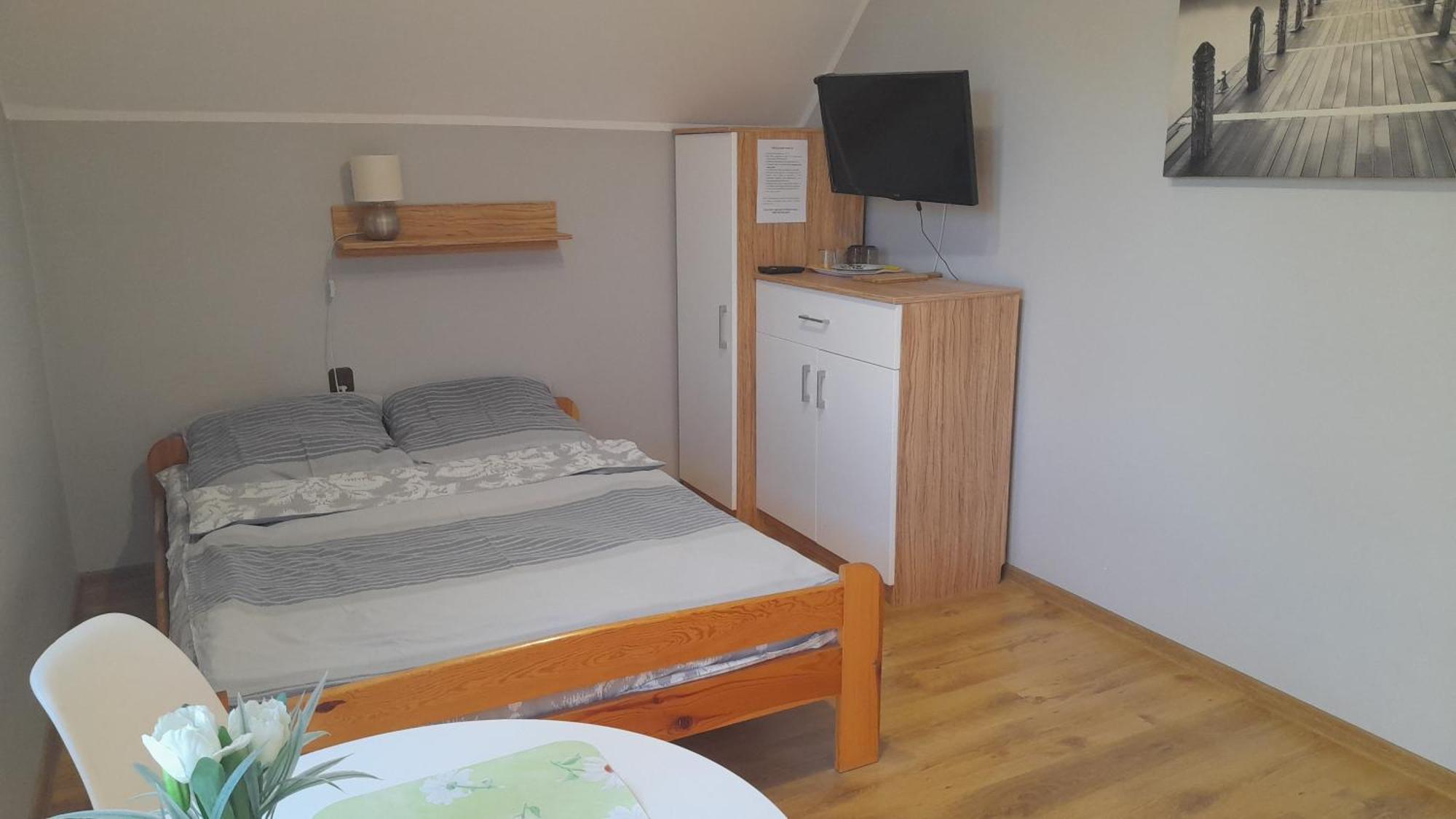 Pokoje Goscinne Olka Swarzewo Exterior foto